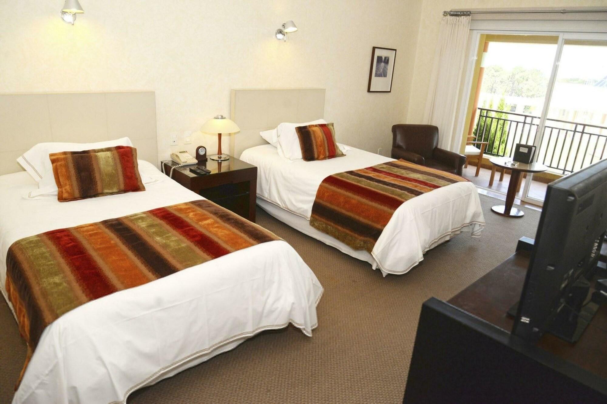 Mantra Resort Spa & Casino La Barra Ngoại thất bức ảnh